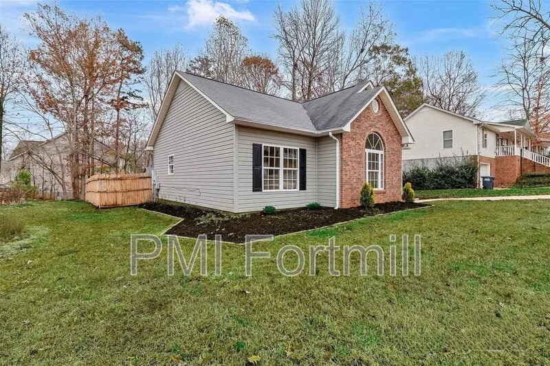 1331 Copper Creek Ln - Photo 3 of 22
