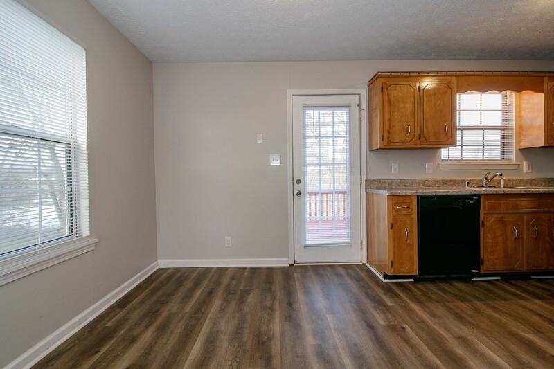 631 Artic Ave #NA - Photo 4 of 16