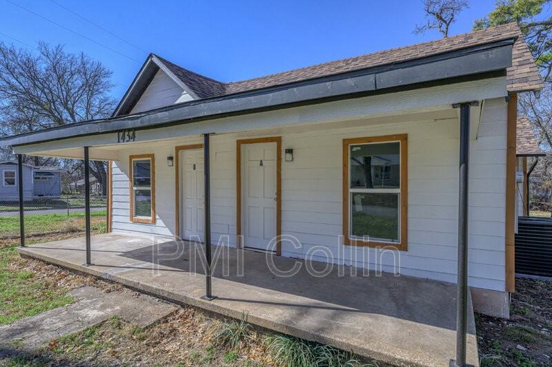 1434 S Rusk St - Photo 3 of 25
