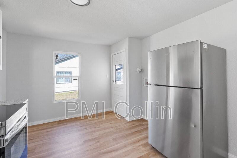 1434 S Rusk St - Photo 6 of 25