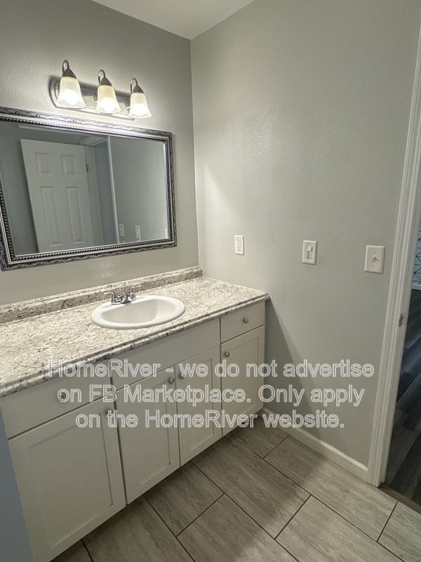 1229 W Ten Mile Rd - Photo 6 of 10