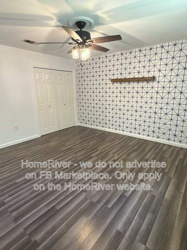 1229 W Ten Mile Rd - Photo 7 of 10