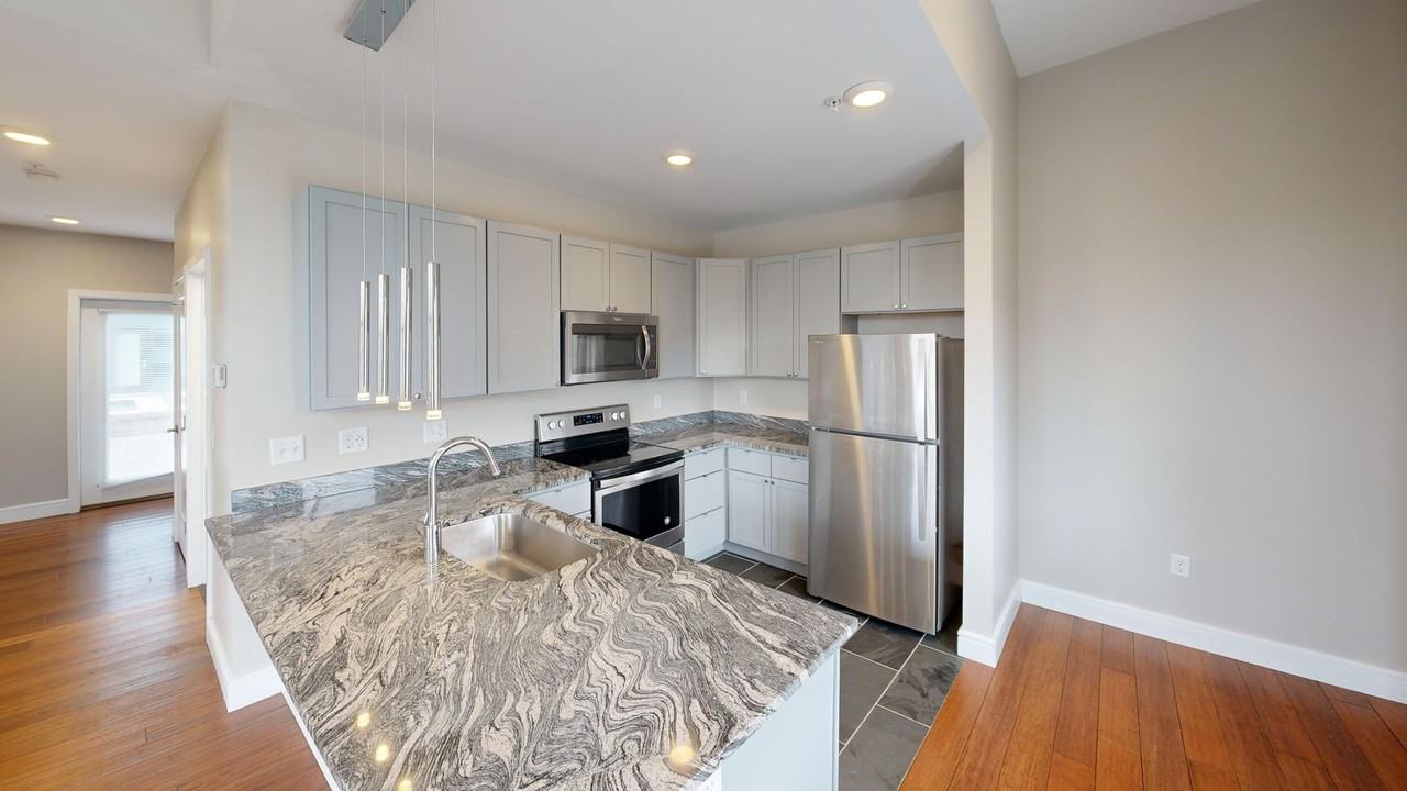 Gateway Lofts - Photo 4 of 25