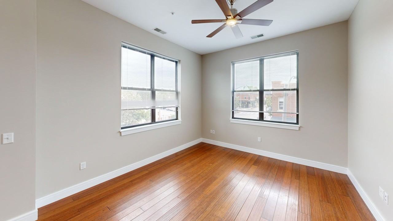 Gateway Lofts - Photo 3 of 25