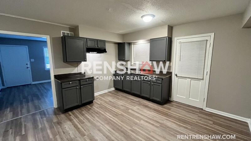 3235 Harvester Ln E - Photo 7 of 21