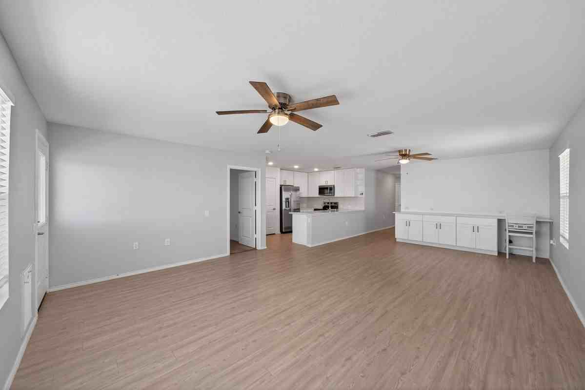 1032 Worshan Ter - Photo 6 of 28