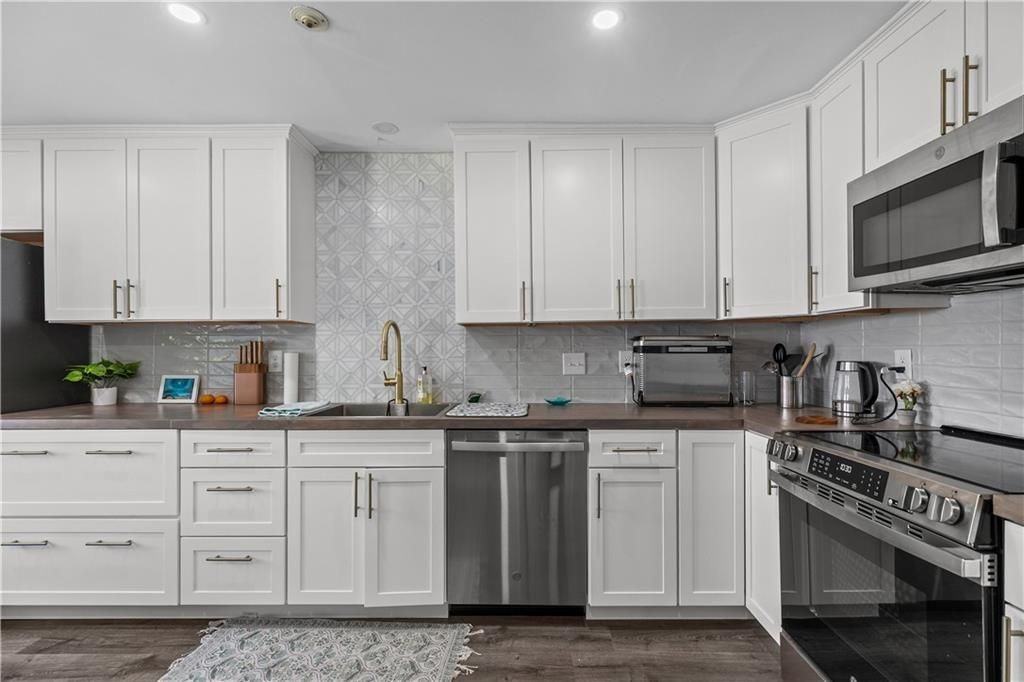 66 Girard Ave ##324 - Photo 5 of 26