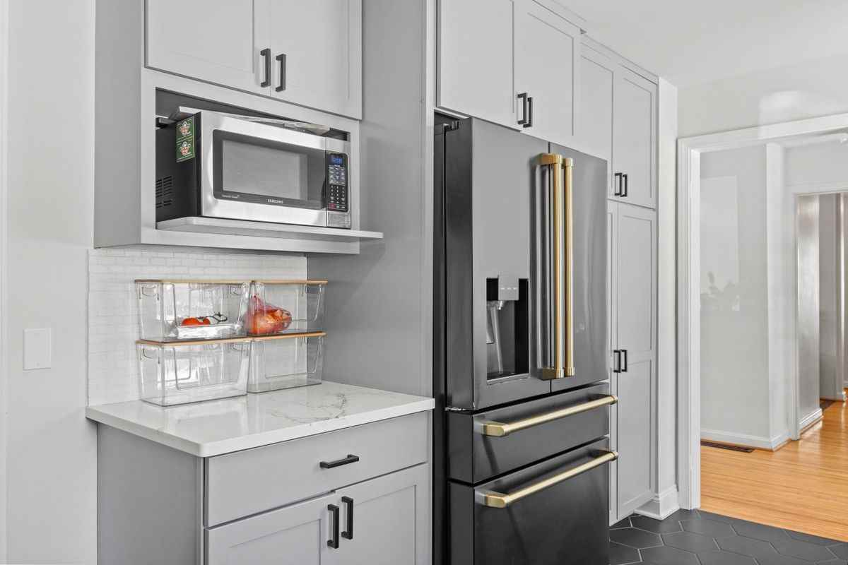 25 Brookwood Rd - Photo 5 of 48