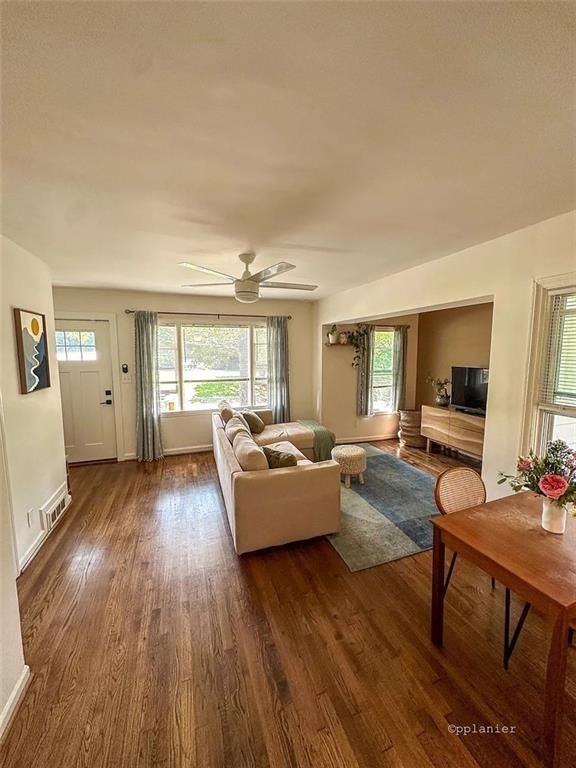1181 Westview Dr Sw - Photo 3 of 12