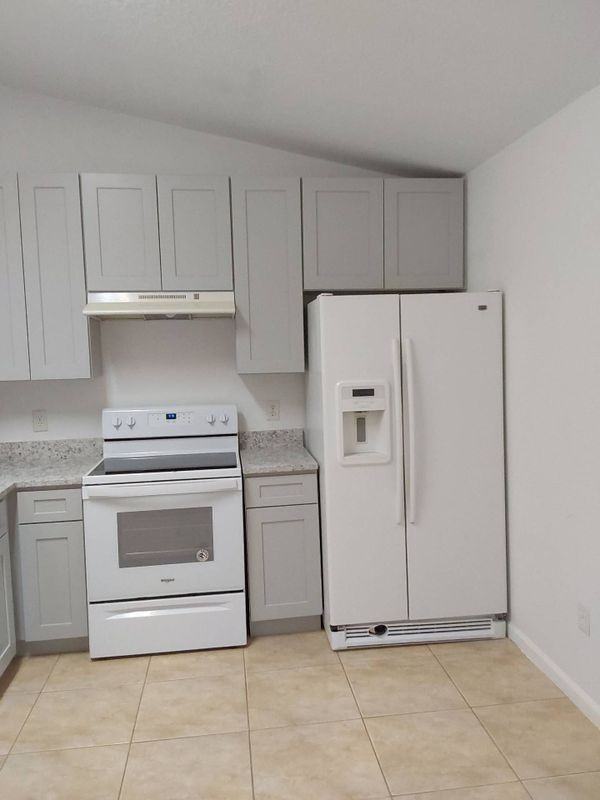 21 Prospect Ln ##B - Photo 2 of 26