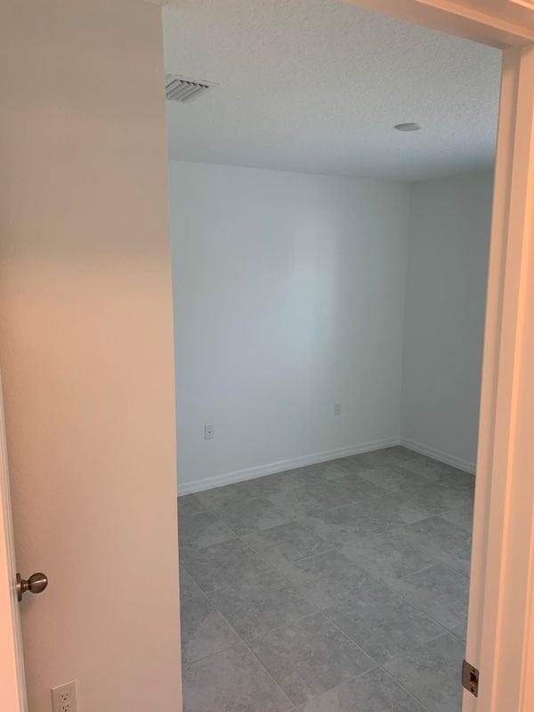 124 Plain View Dr ##B - Photo 5 of 37