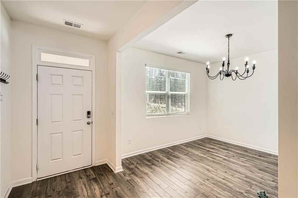 1936 Waycross Ln - Photo 5 of 25