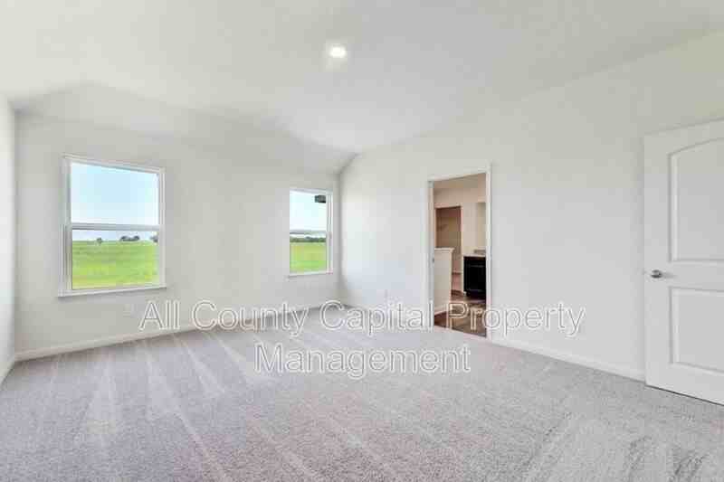 18640 Quiet Range Dr #18640 - Photo 6 of 9