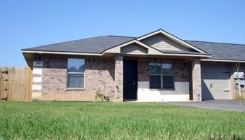 featured image of 16917 Sentinel Ln