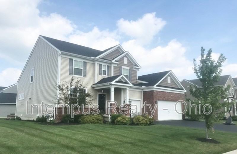 9390 Woodbine Way - Photo 3 of 50