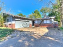 1424 Tanglewood Dr - Photo 1 of 1