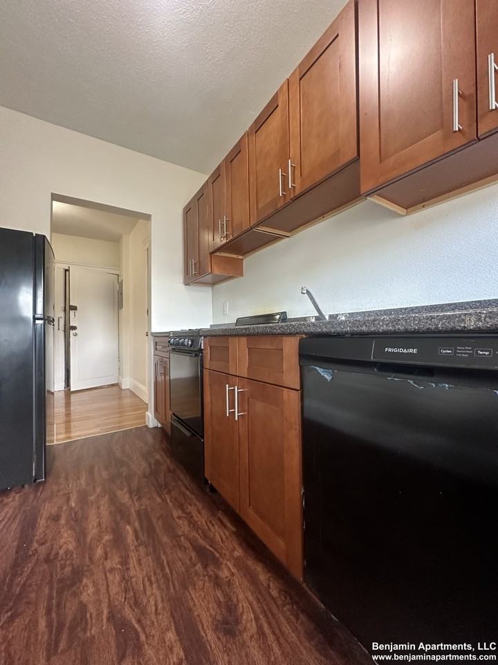 Washington St. & Commonwealth Avenue #57 - Photo 2 of 19