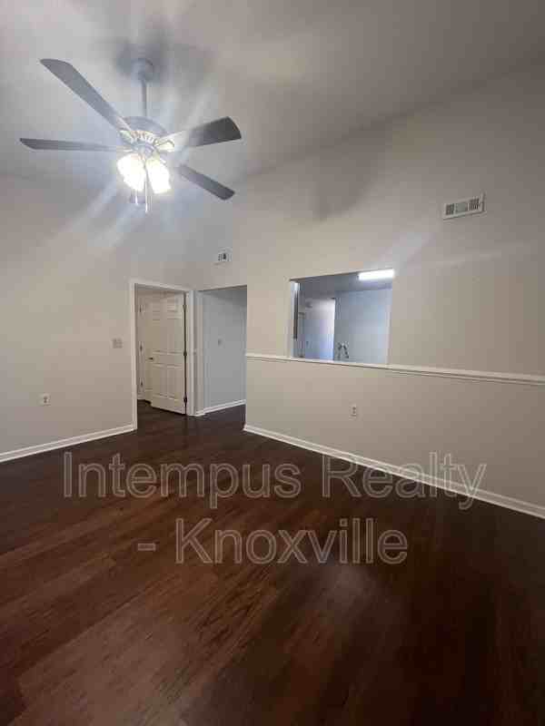 7401 Creek Song Ct - Photo 4 of 24