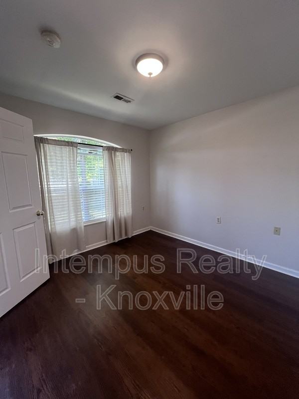 7401 Creek Song Ct - Photo 6 of 24