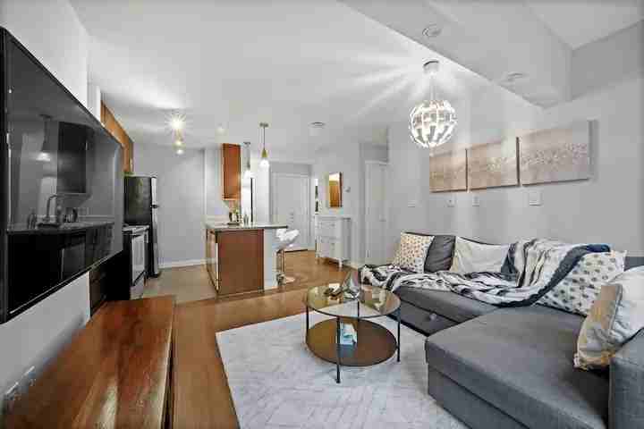 688 Abbott Street - Photo 2 of 22