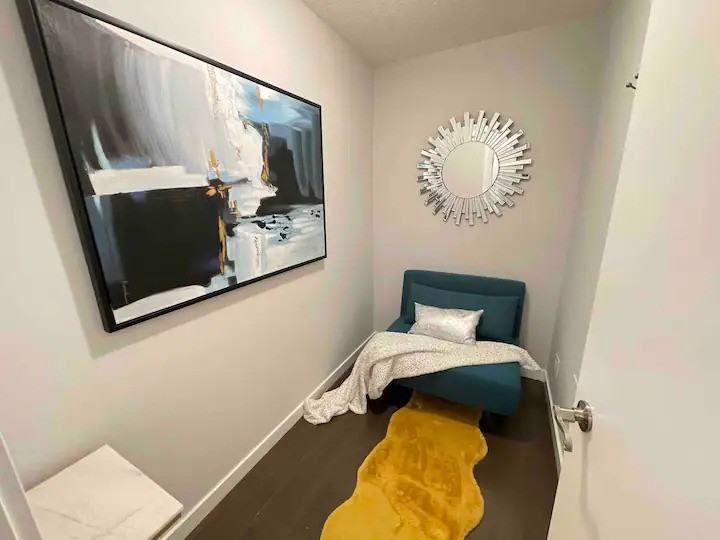 688 Abbott Street - Photo 6 of 22