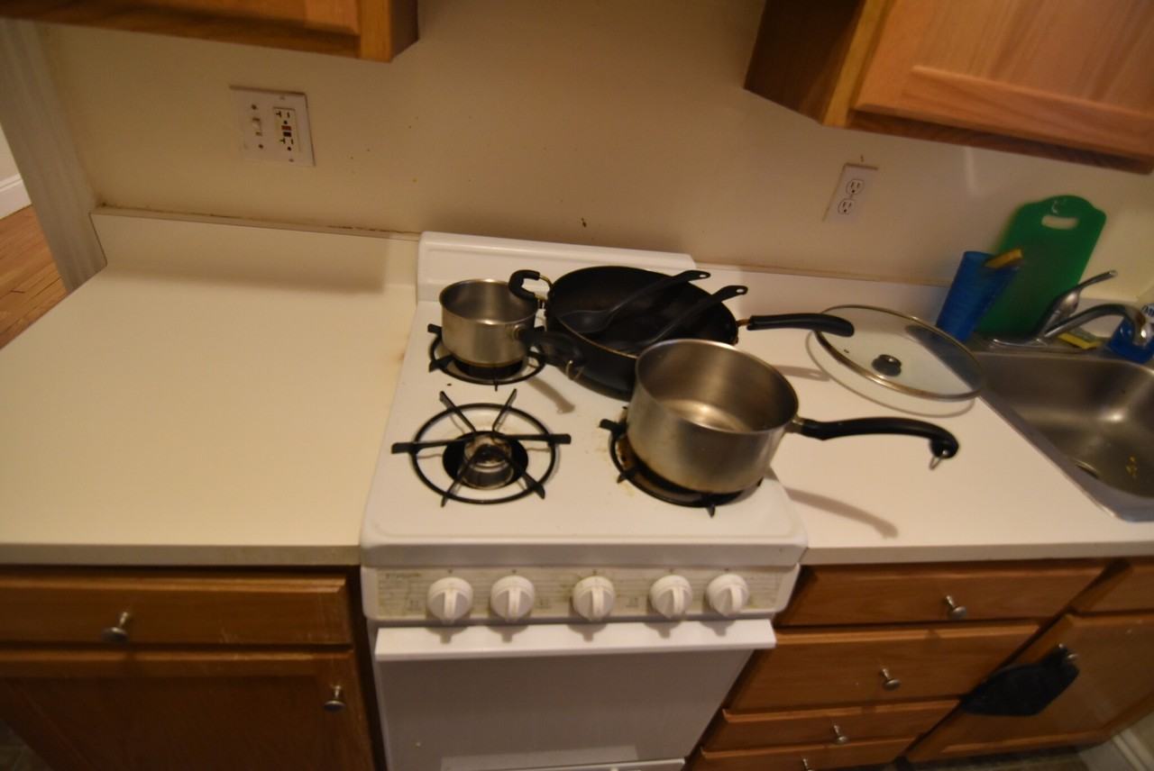 1950 Commonwealth Ave #10 - Photo 6 of 16
