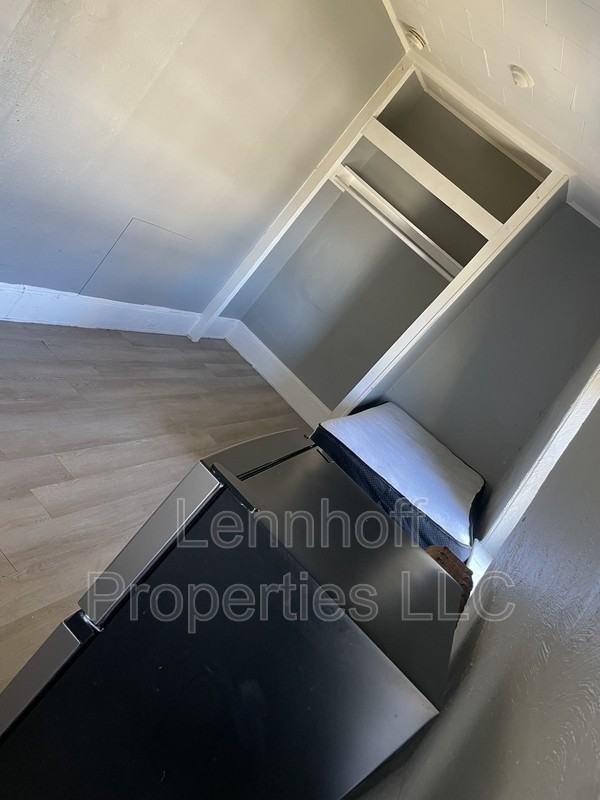 340 Haverhill St - Photo 4 of 9