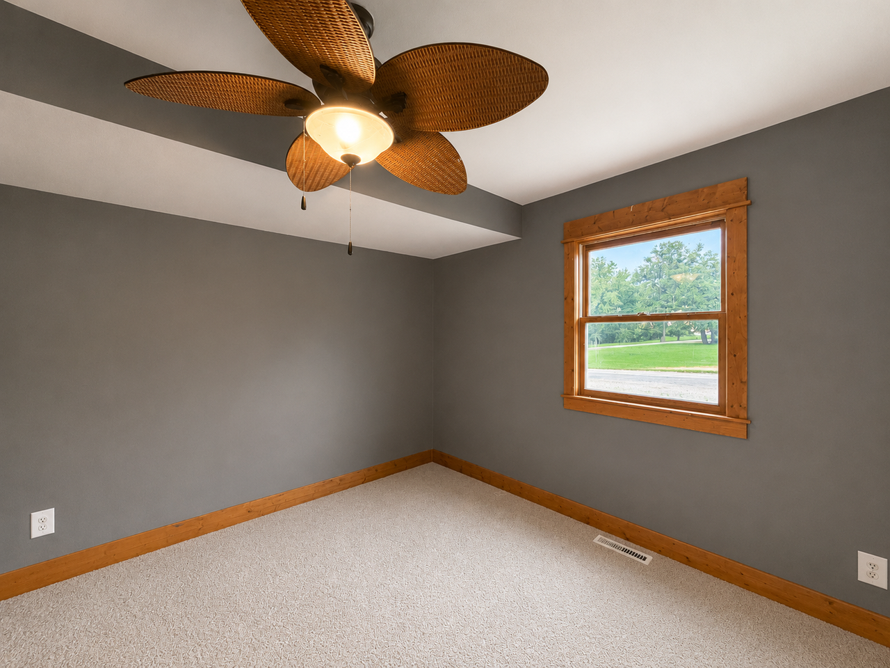 426 Cherry St - Photo 7 of 11