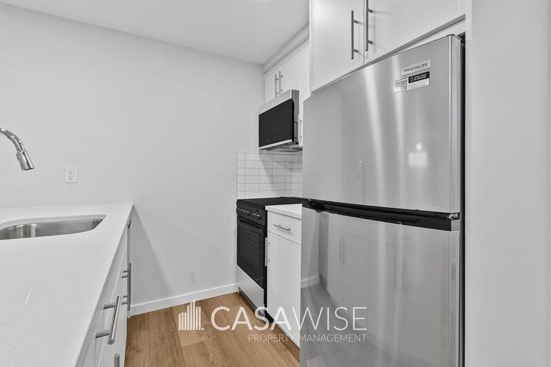 21039 25 Ave Nw #BS