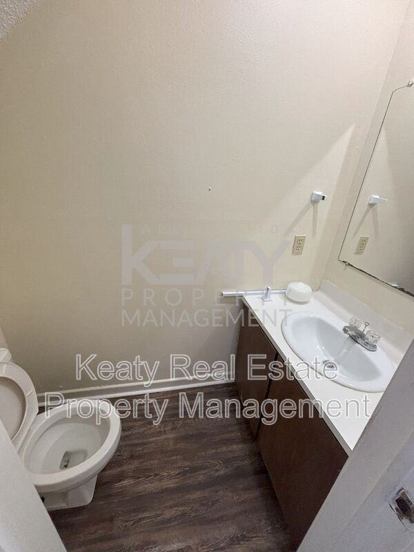 424 Failla Rd #B - Photo 3 of 11