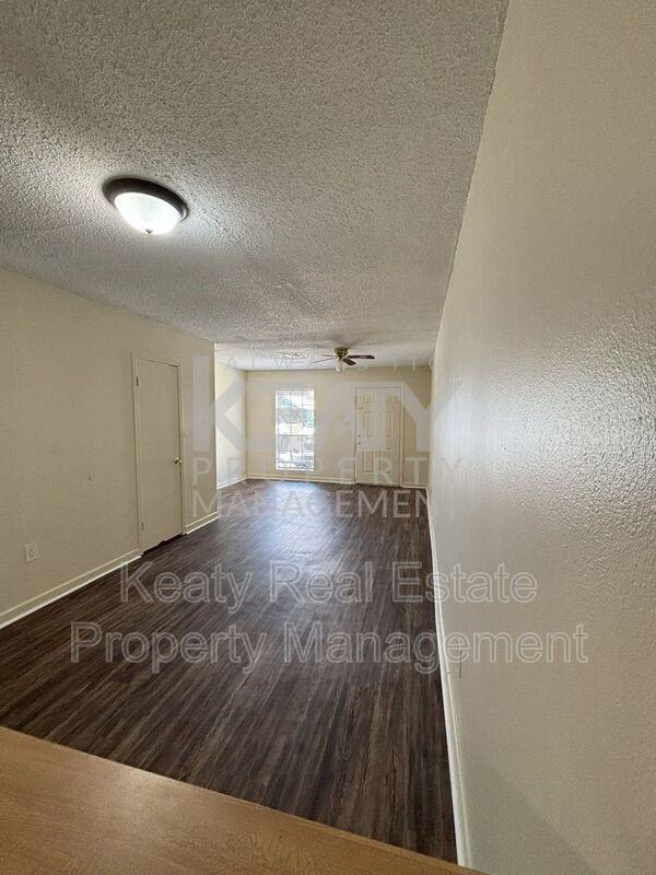 424 Failla Rd #B - Photo 5 of 11