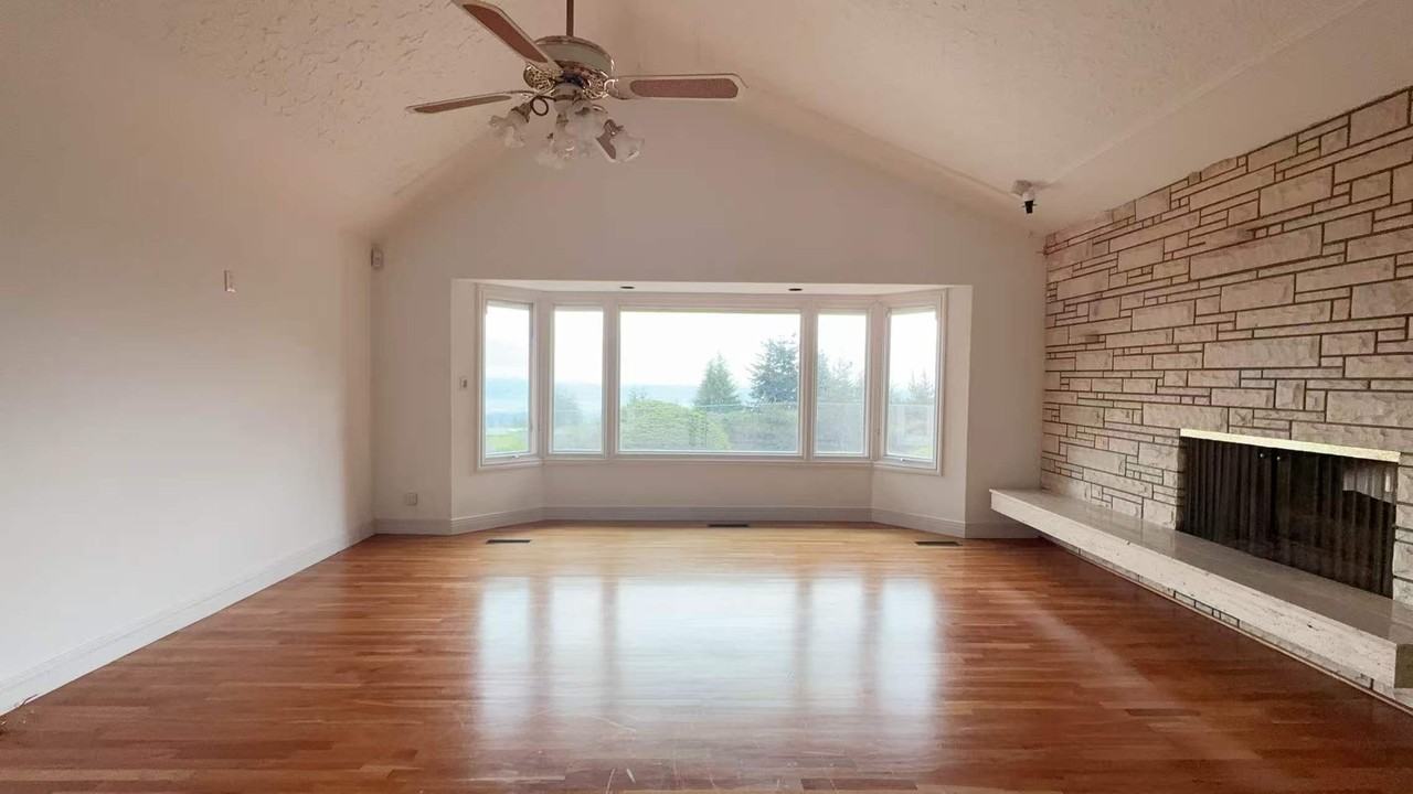 1105 Eyremount Drive - Photo 3 of 20