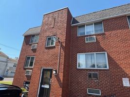 featured image of 203 E Chestnut St