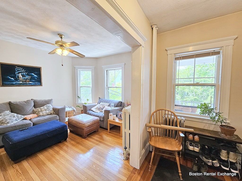 45 Pemberton St #2 - Photo 5 of 21