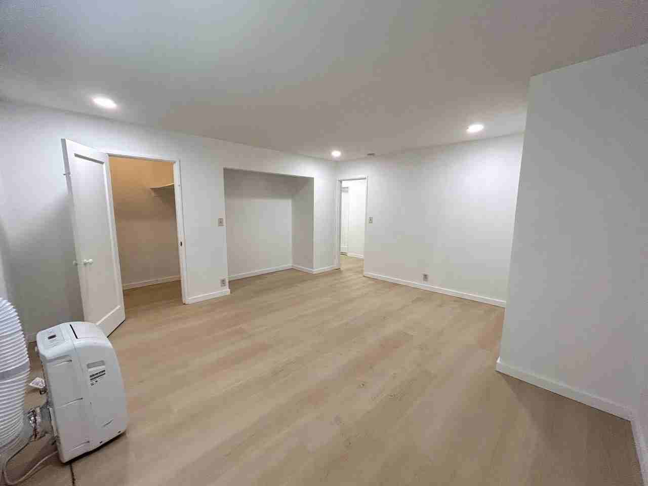 1175 East Eighth Street - RM - Photo 2 of 14