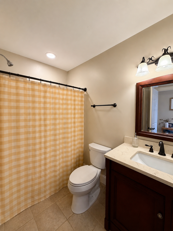 23 Bedford St #1 - Photo 6 of 8