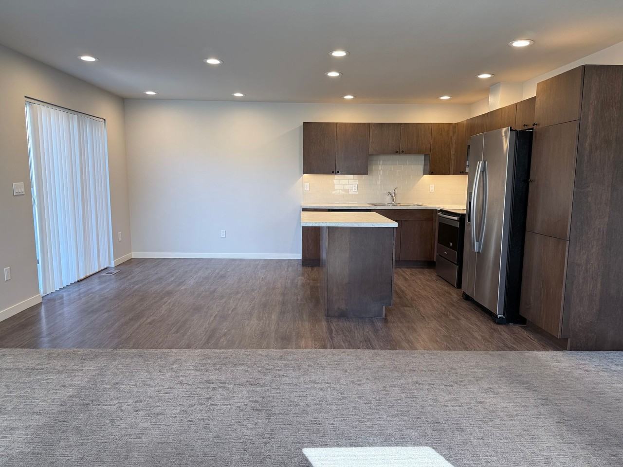 Bergen Town Homes - Photo 3 of 21