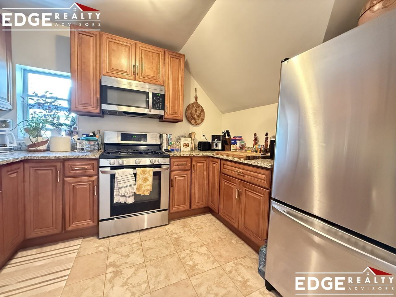 104 Brooks St #3 - Photo 2 of 10