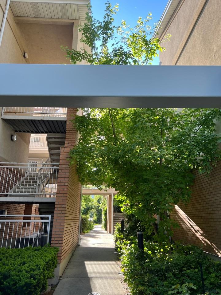 680 N 500 W #105 - Photo 4 of 17