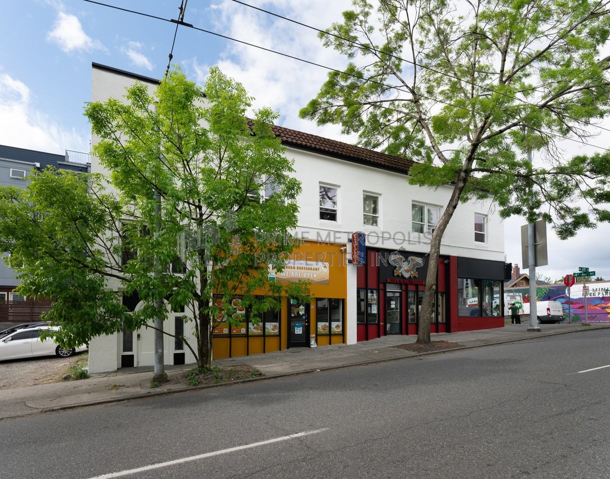 407 NE 45th St Seattle WA 98105 LCG (S) - Photo 7 of 14