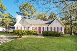 featured image of 418 Cranewater Ct