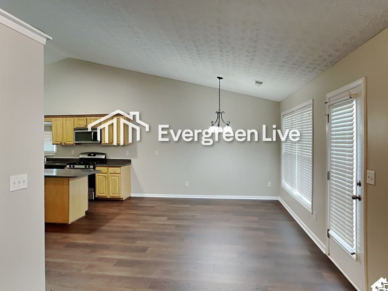 1765 Cedar Walk Ln - Photo 7 of 20