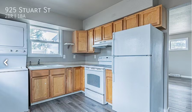 925 STUART ST - Photo 2 of 2