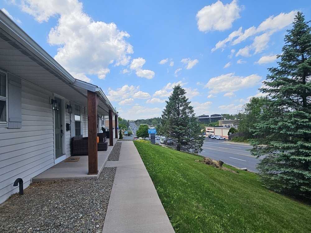 1026 North Atherton Street - Photo 3 of 20