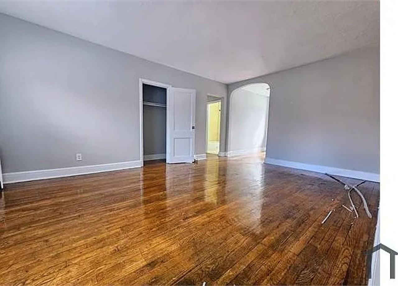 Winston Court Apartments - Photo 6 of 7