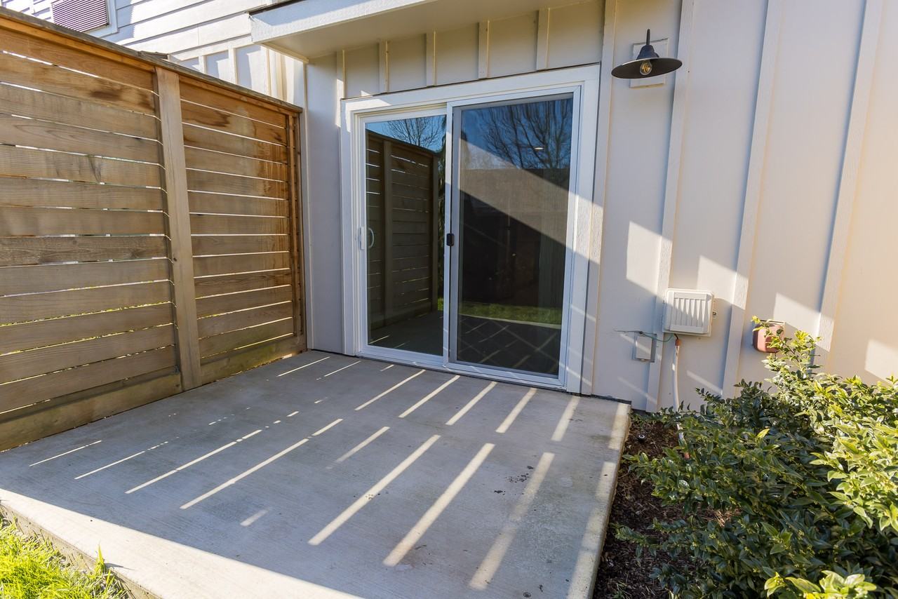 2710 Grand Prairie Road Southeast - Photo 5 of 29