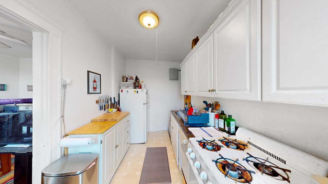 15 Governors Ave #8 - Photo 5 of 19