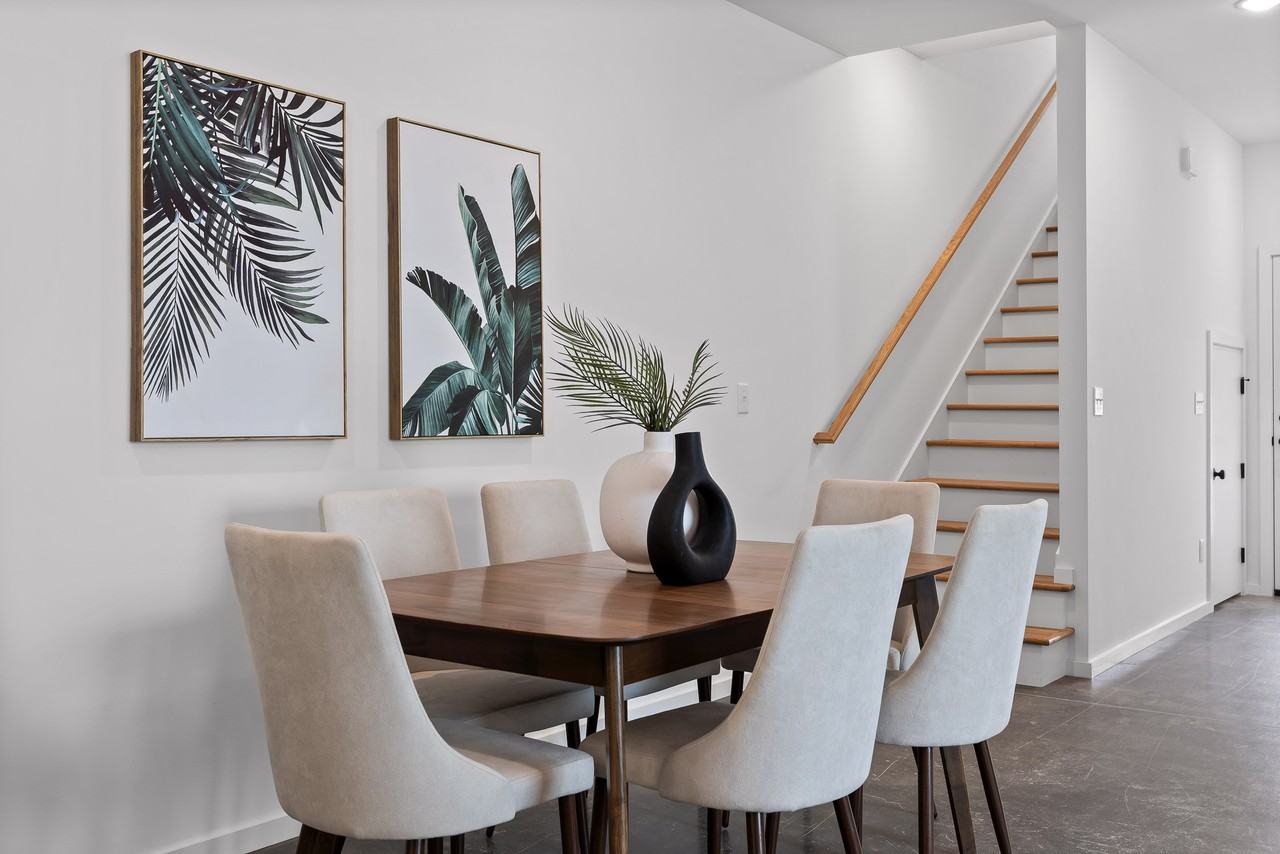 121 Fern Ave #B - Photo 2 of 12