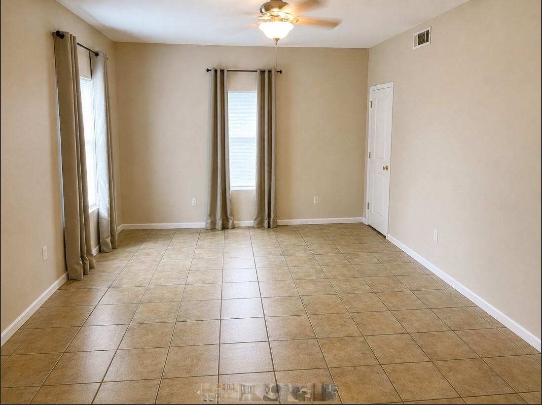 117 W Danner Ave #117-1 - Photo 2 of 5