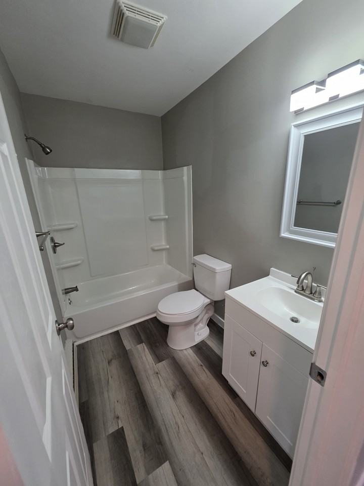 Lux of Sag - Photo 3 of 14